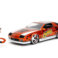 Hollywood Rides Frito Lay 1:24 with FIGURE Chester Cheetah 1985 Chevy Camaro Z28