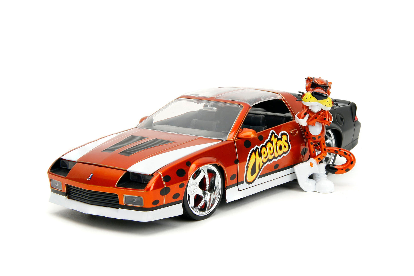 Hollywood Rides Frito Lay 1:24 with FIGURE Chester Cheetah 1985 Chevy Camaro Z28 (THIS IS A PREORDER)